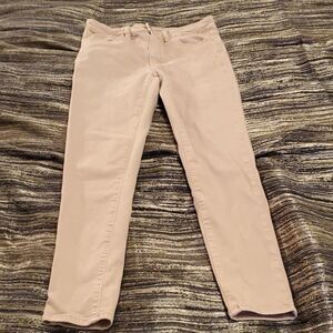 Blush colored American Eagle skiiny jeans
